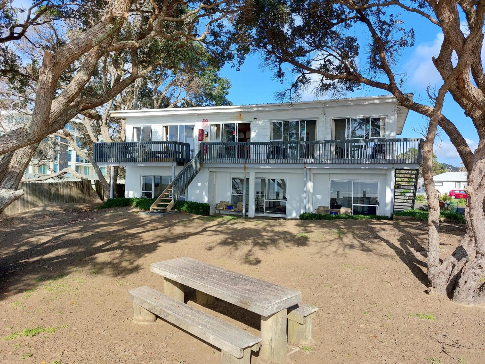 Edgewater Motel Orewa Exteriör bild